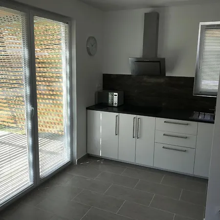 Сasa de vacaciones Jokai Apartmanhaz Balatonszarszo
