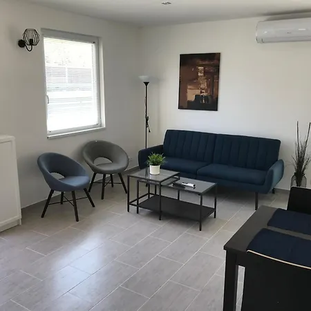 Jokai Apartmanhaz Balatonszarszo